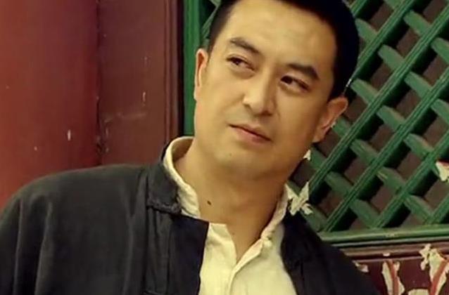 资人杜珺的, LlVRG, 年轻时 资人杜珺的, LlVRG, 年轻时