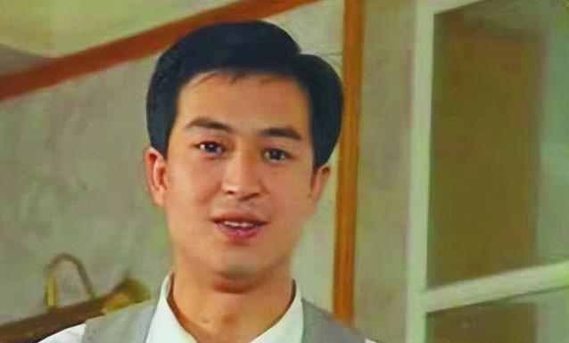 他笑着说, entit 他笑着说, entit