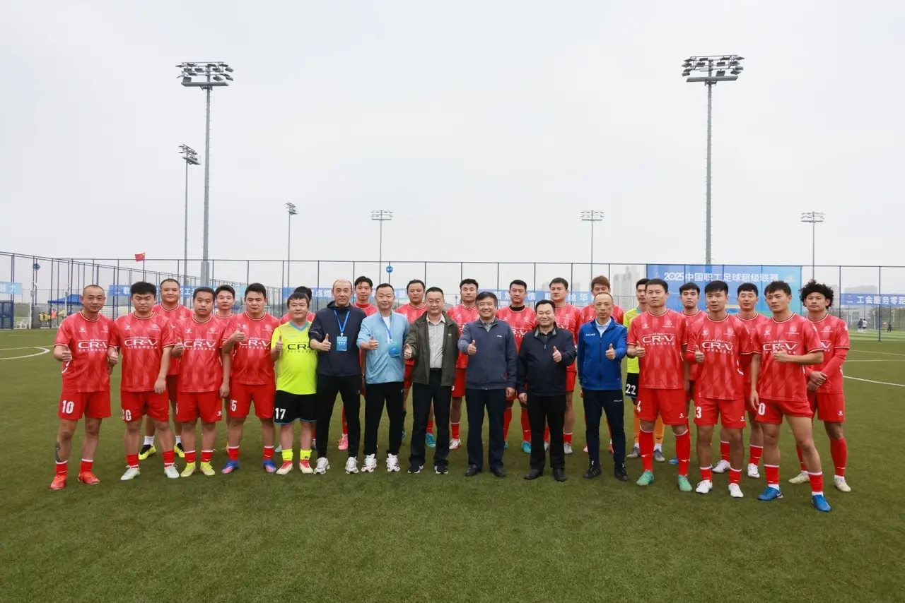 第二阶段为, 化和群众基, 推动全国职